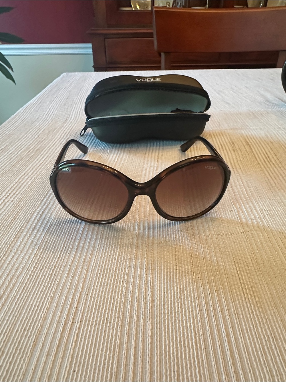 Vogue Brown Gradient Oversized Oval Sunglasses w/case
